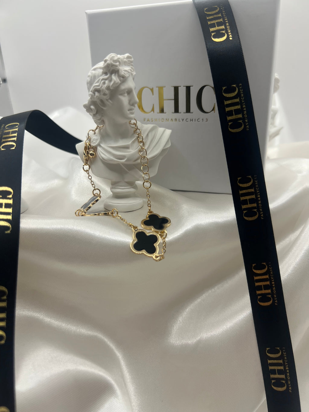 Gold and Black Clover No Glitter Bracelet