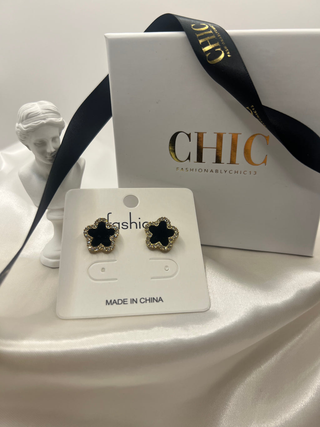 Clover Glitter Earrings