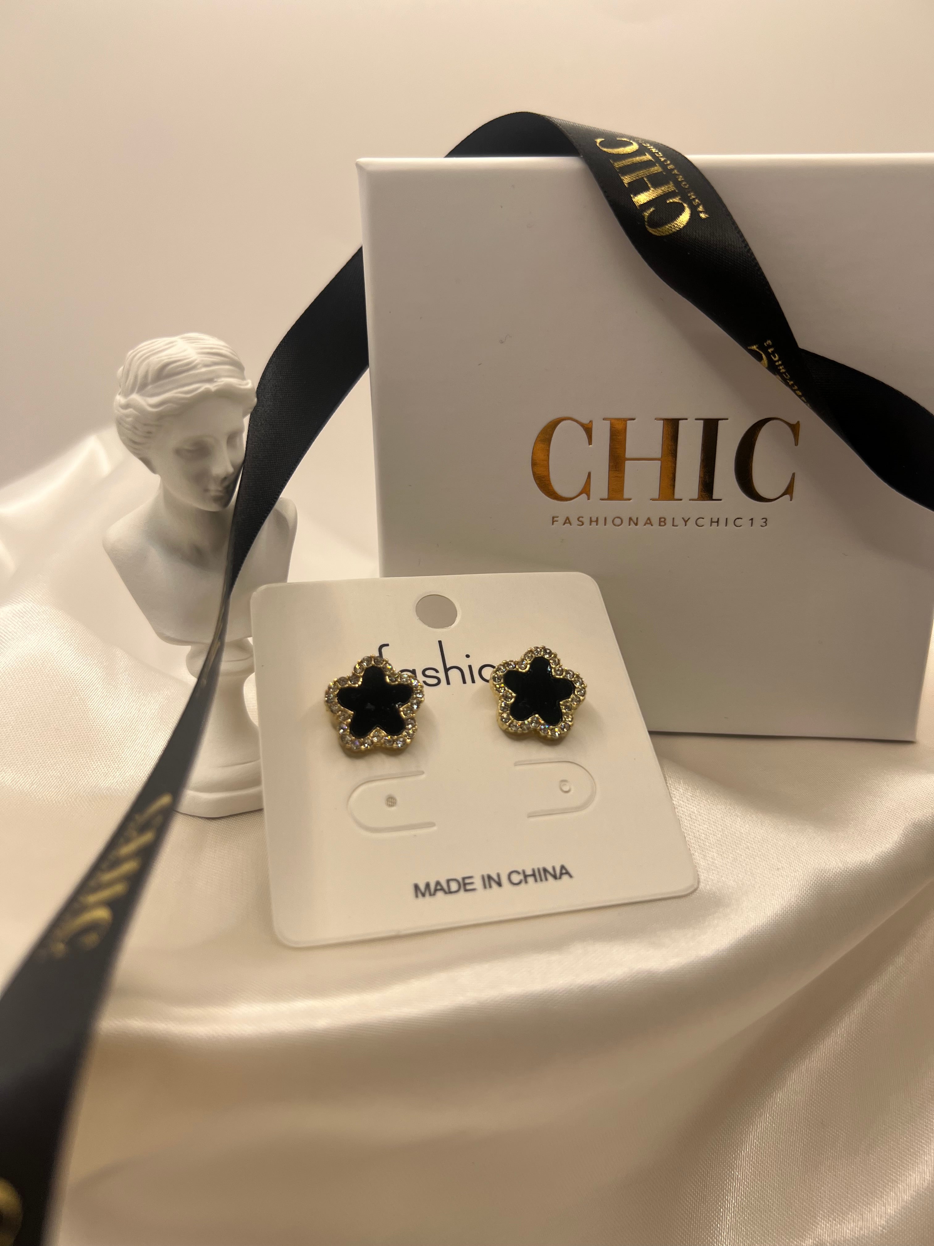 Clover Glitter Earrings