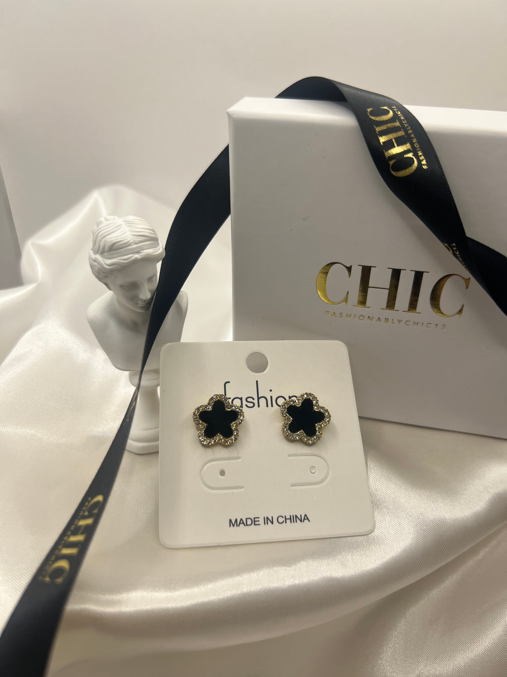 Clover Glitter Earrings