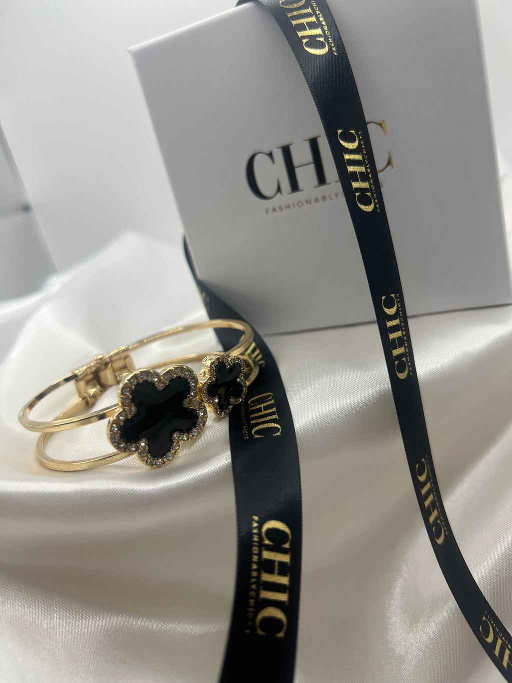 Double Clover Bangle Bracelet