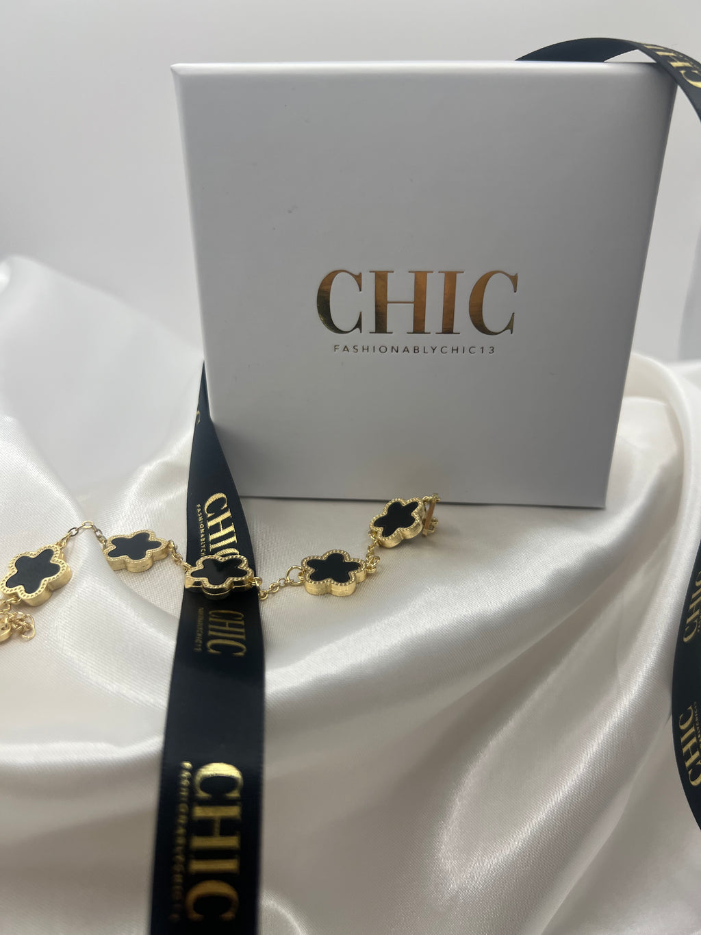 Clover Bracelet Gold