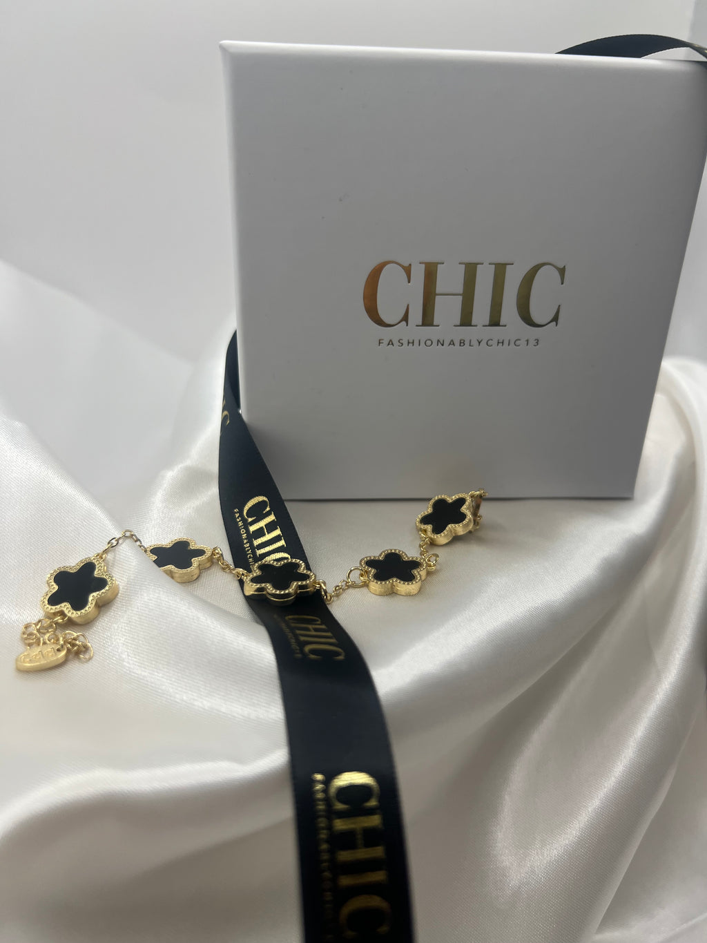 Clover Bracelet Gold