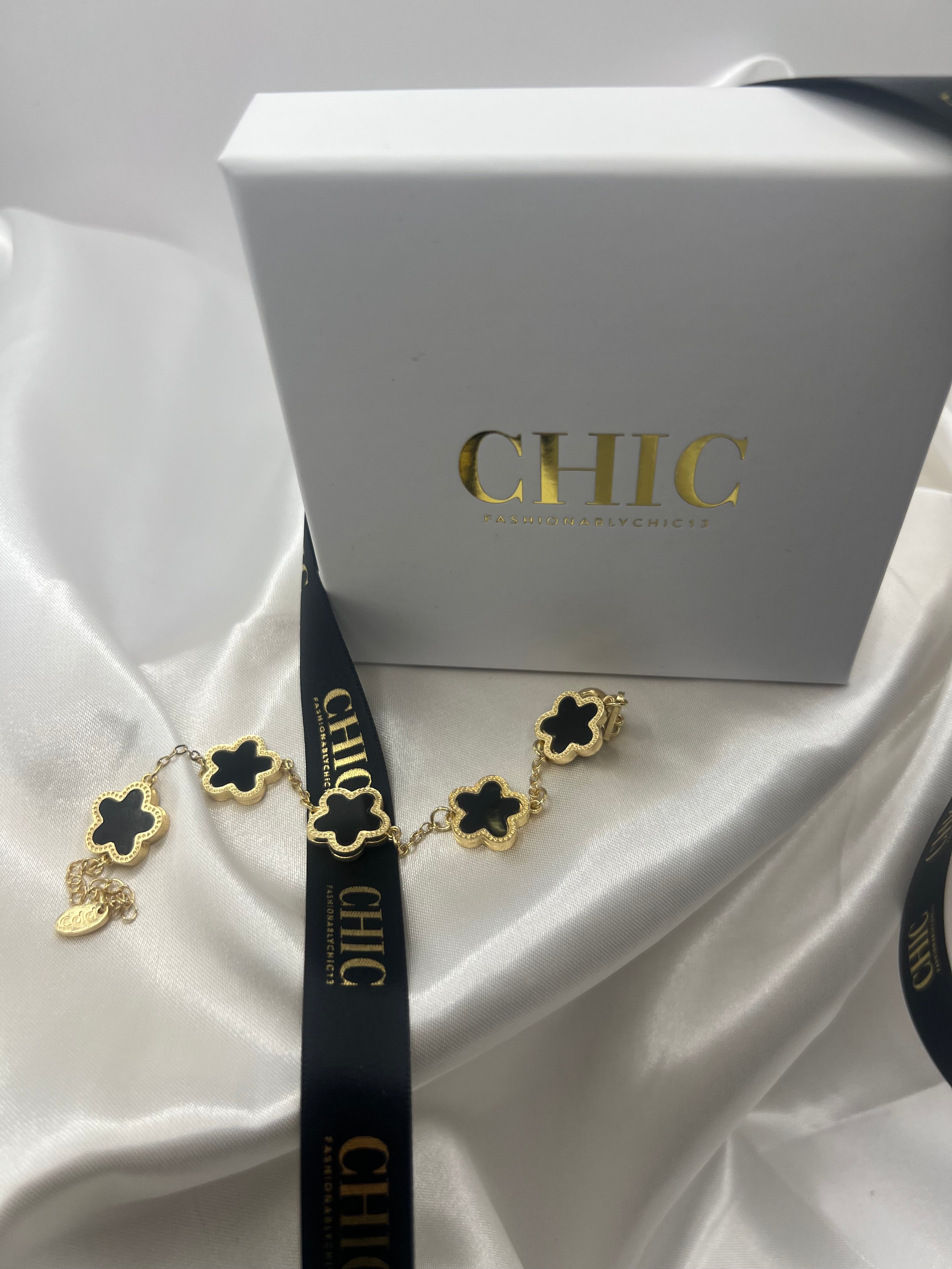 Clover Bracelet Gold