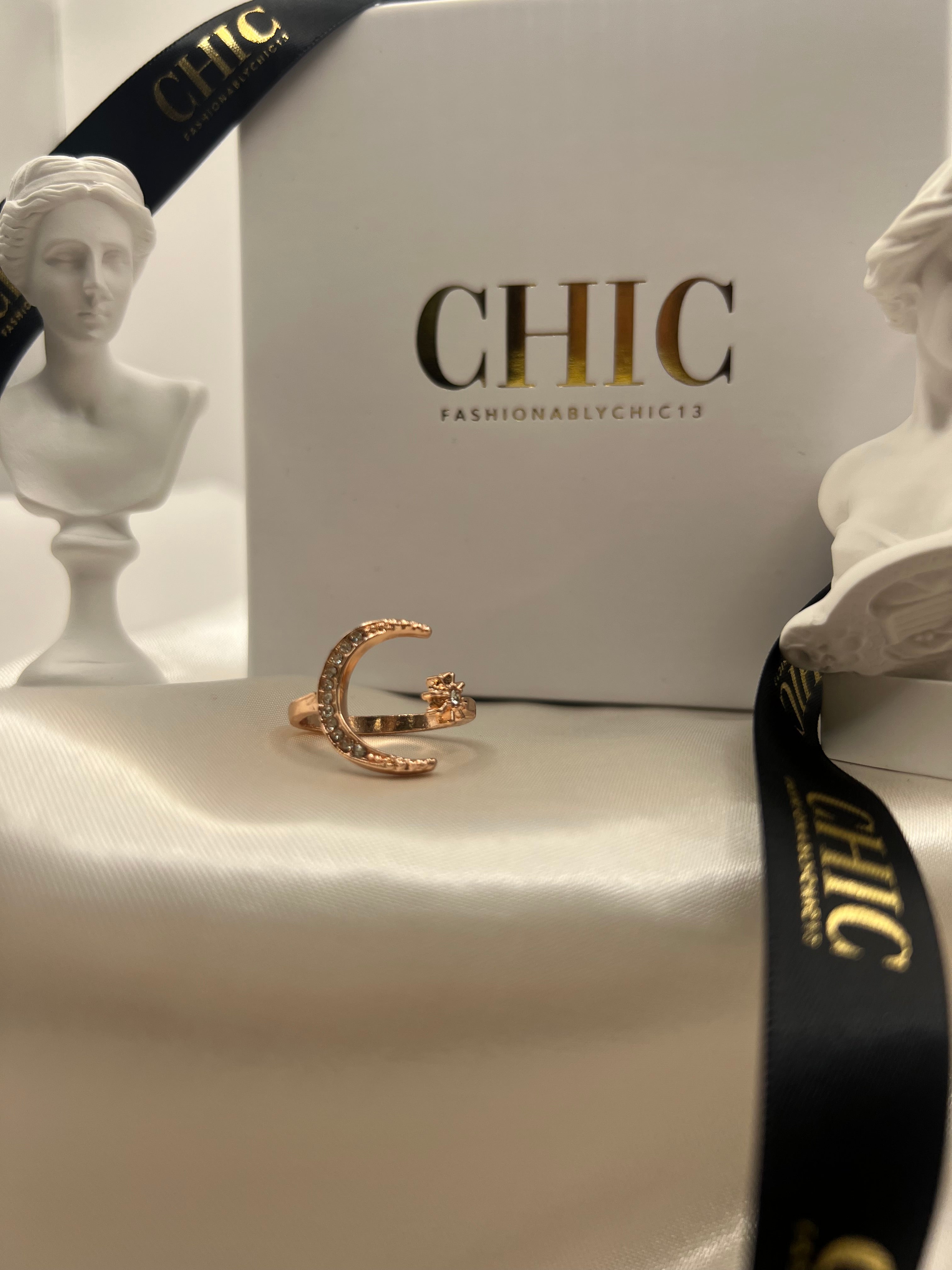 Moon Gold Glitter Ring