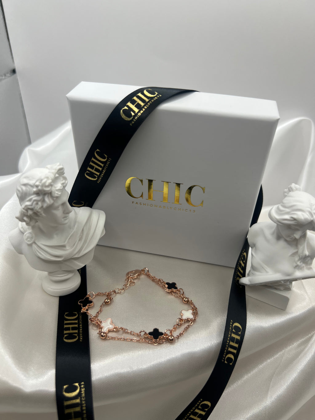Rose Gold Clover Chain Bracelet