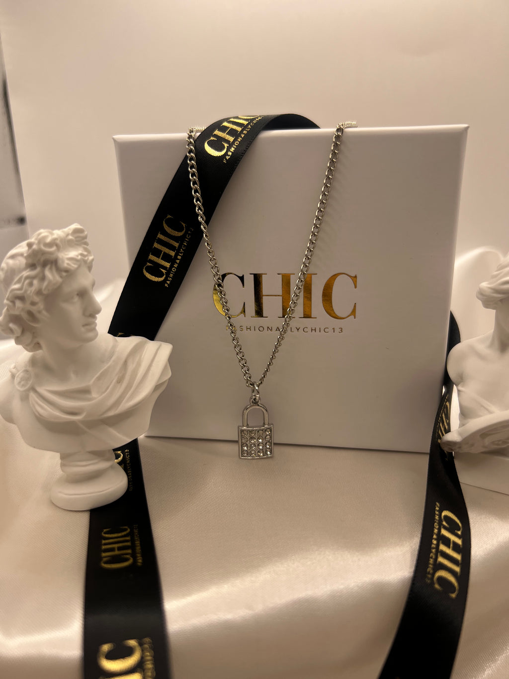 Padlock Sliver Necklace