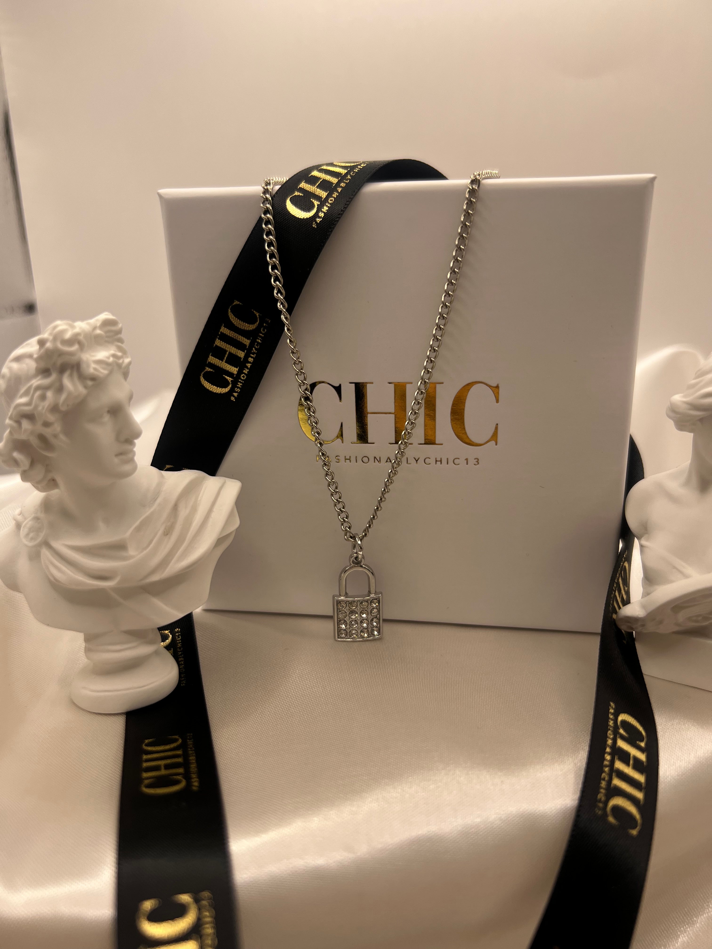 Padlock Sliver Necklace