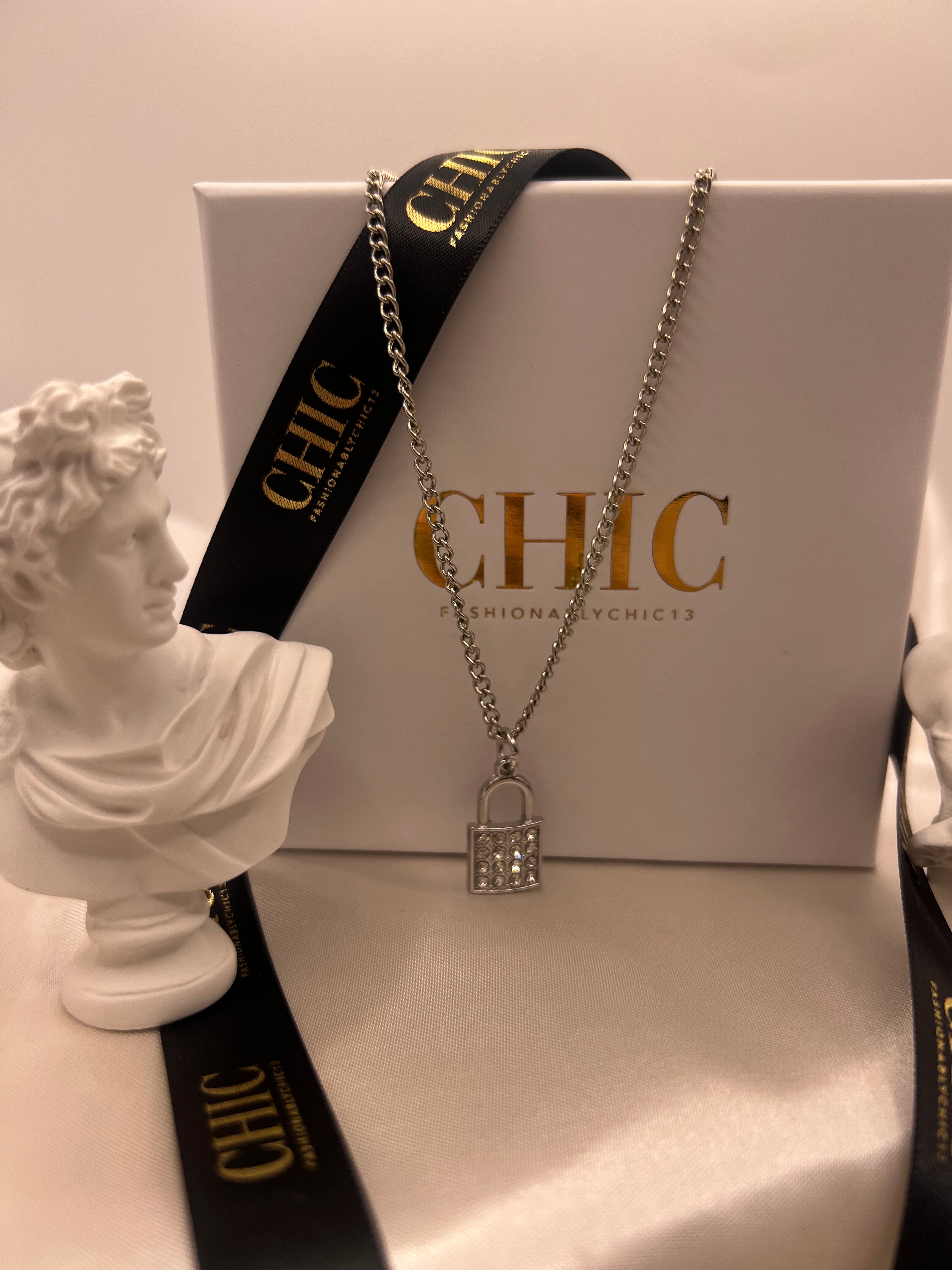 Padlock Sliver Necklace