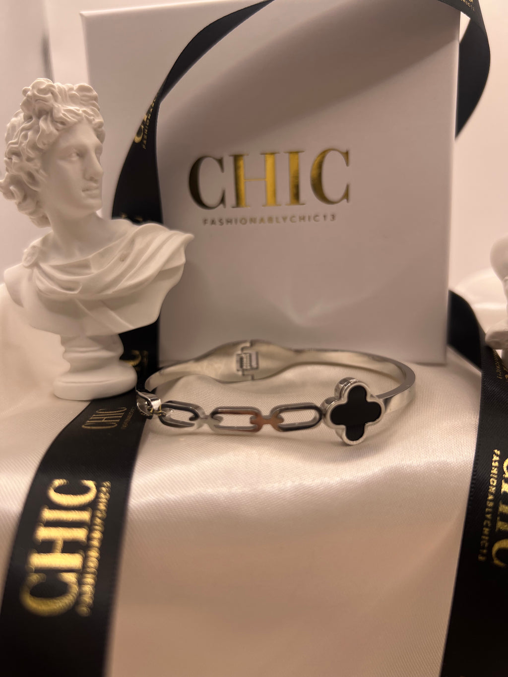Sliver Chain Bangle