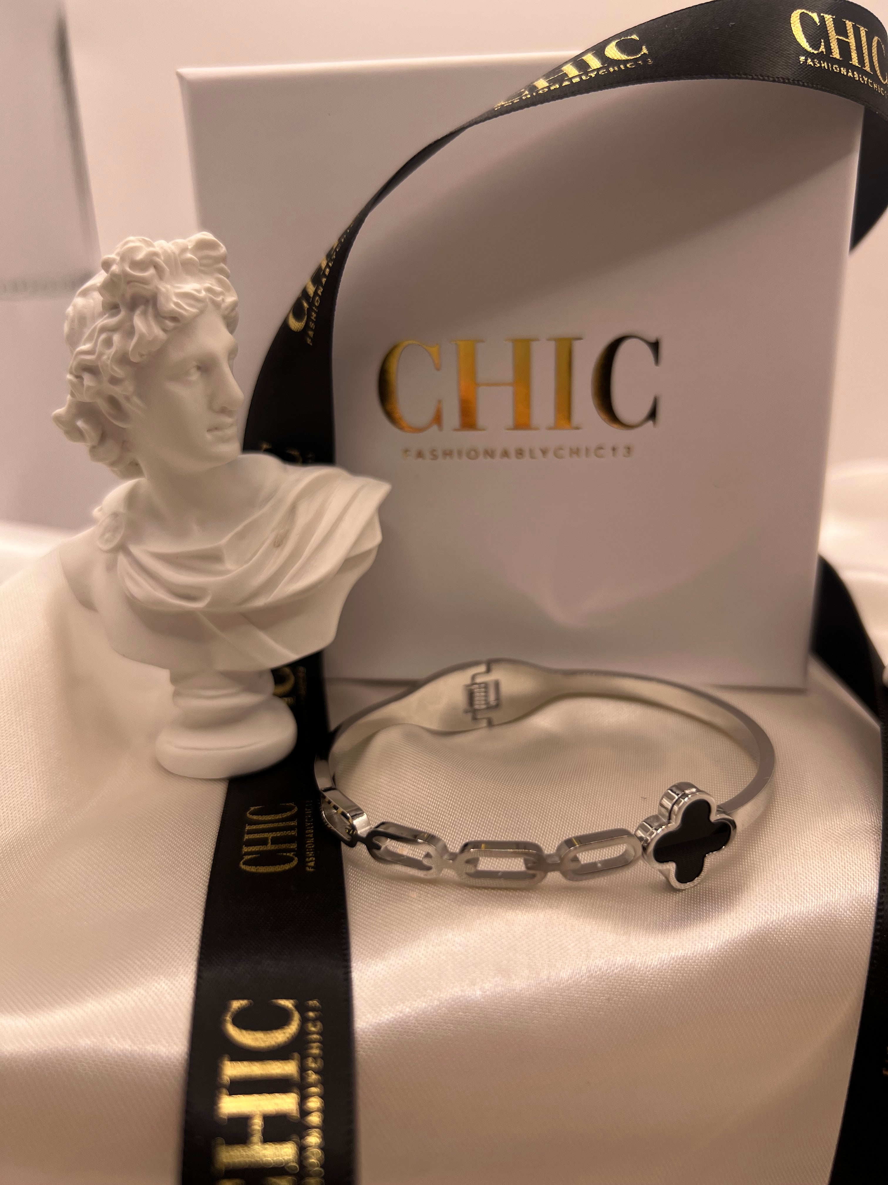 Sliver Chain Bangle
