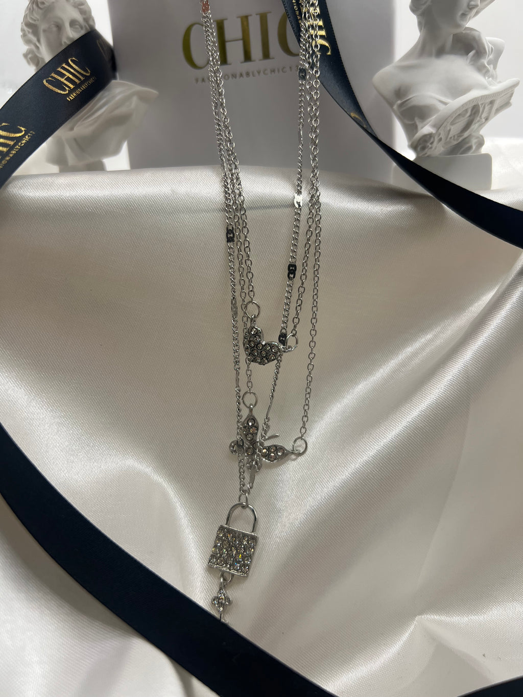 3 Connect Sliver Necklace