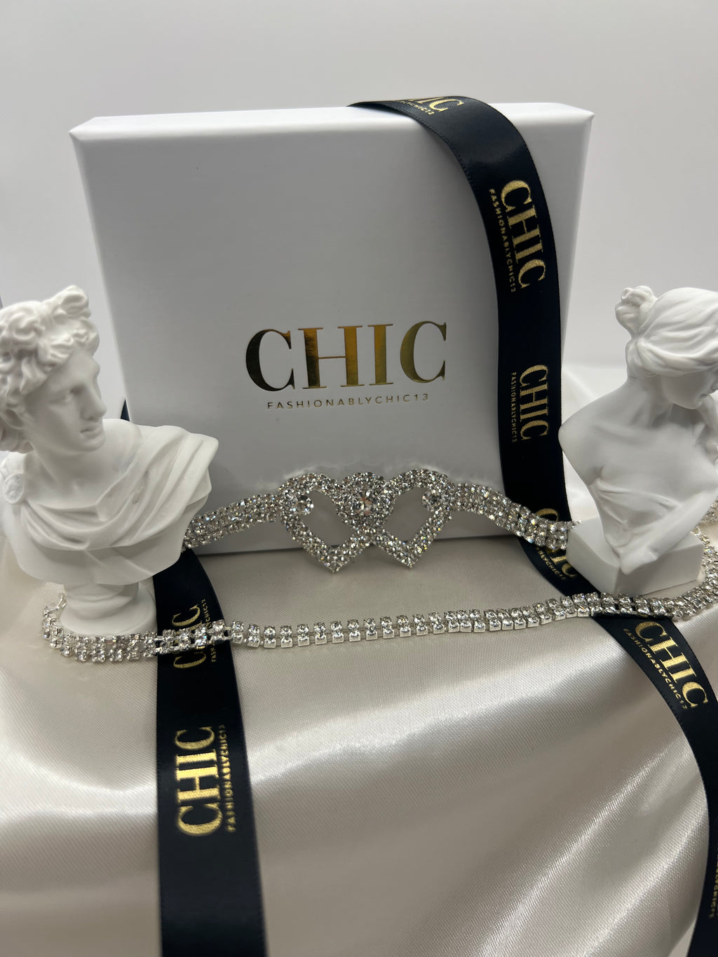 Double Heart Glitter Chocker Necklace