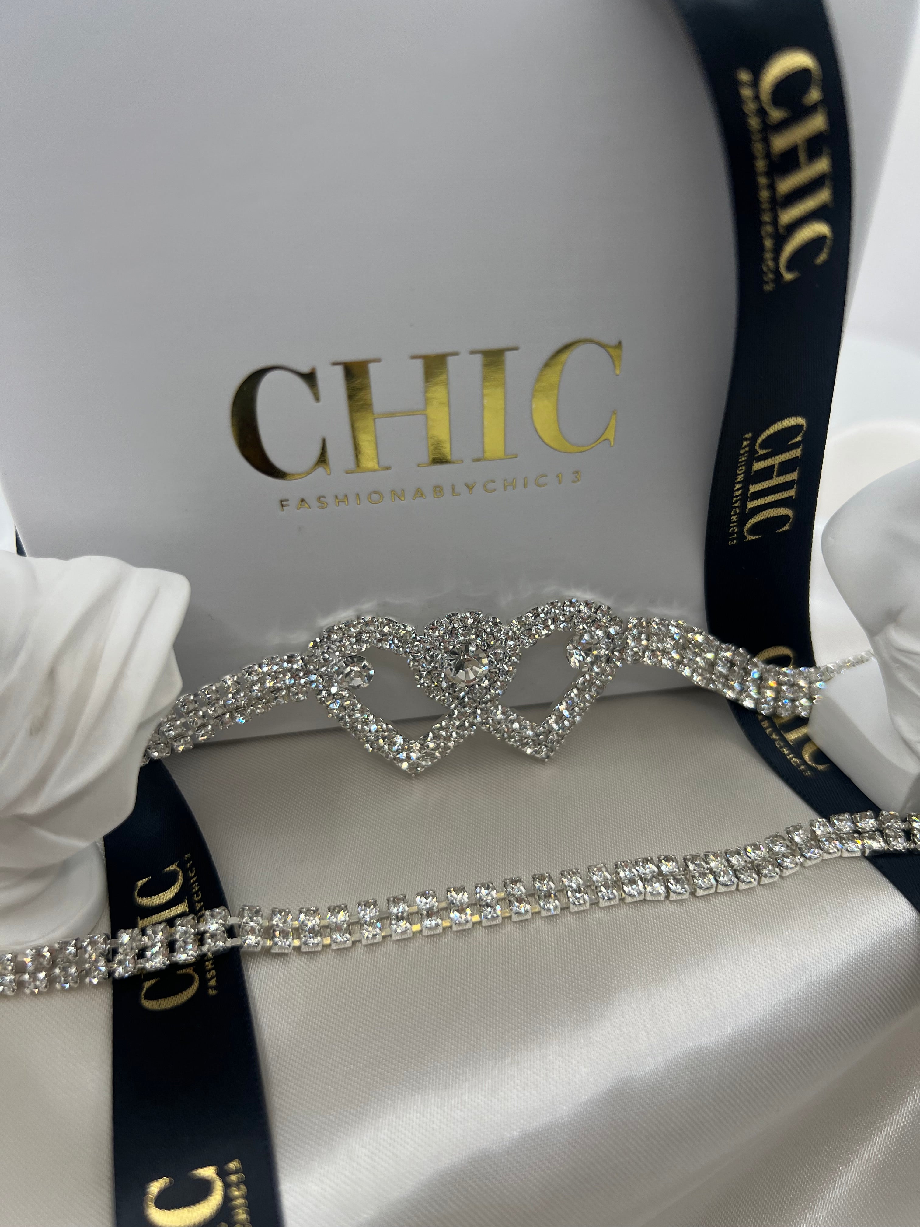 Double Heart Glitter Chocker Necklace