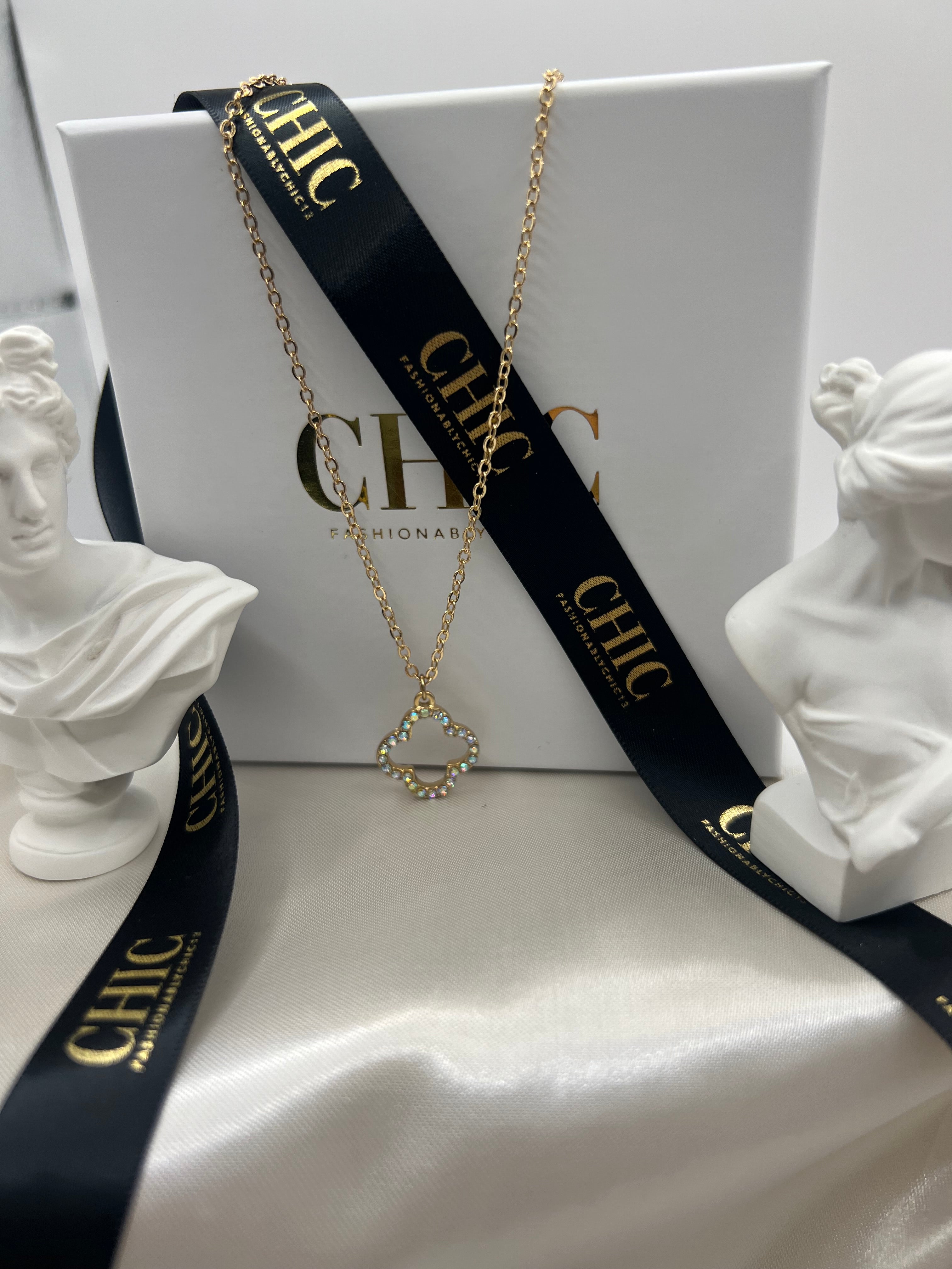 Gold and Glitter No Fill Necklace