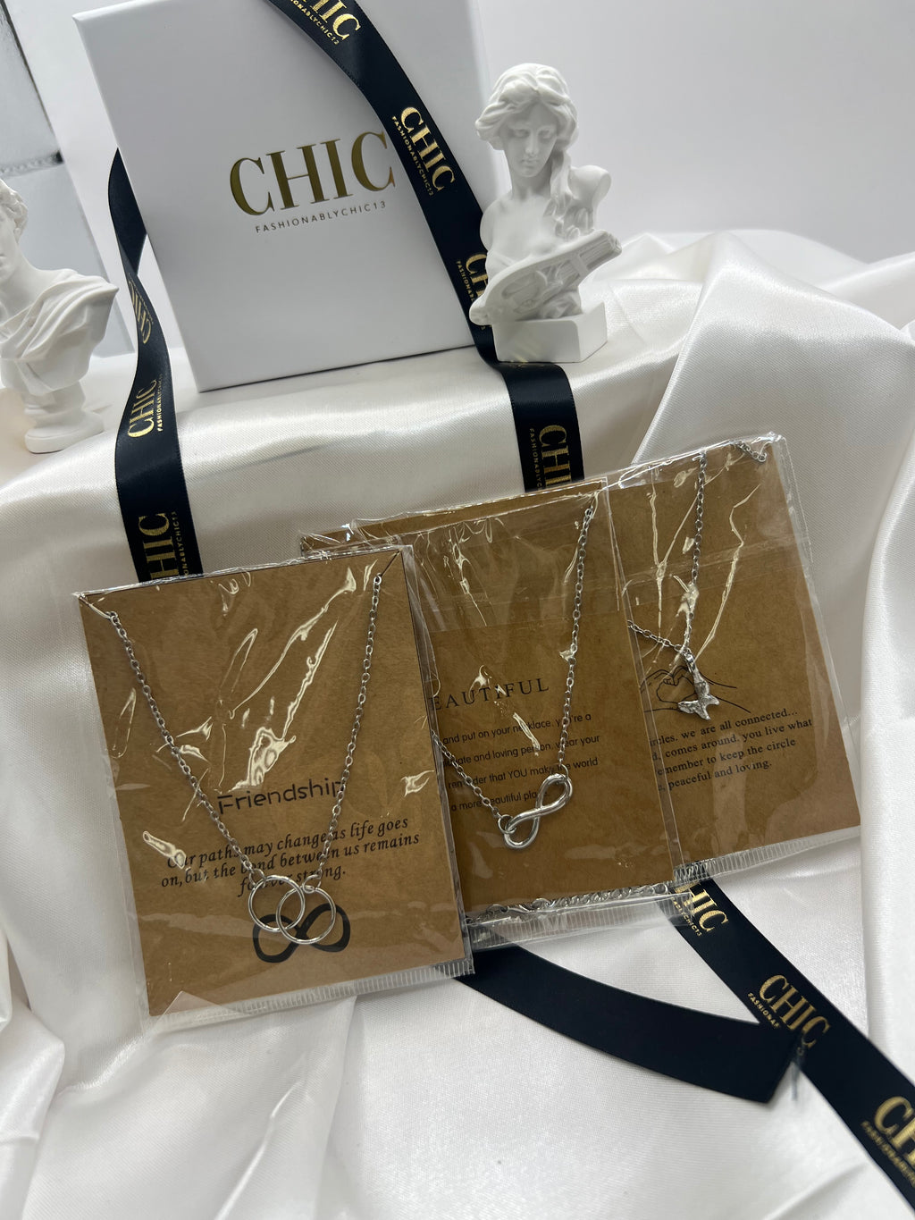 Sliver Necklace Set