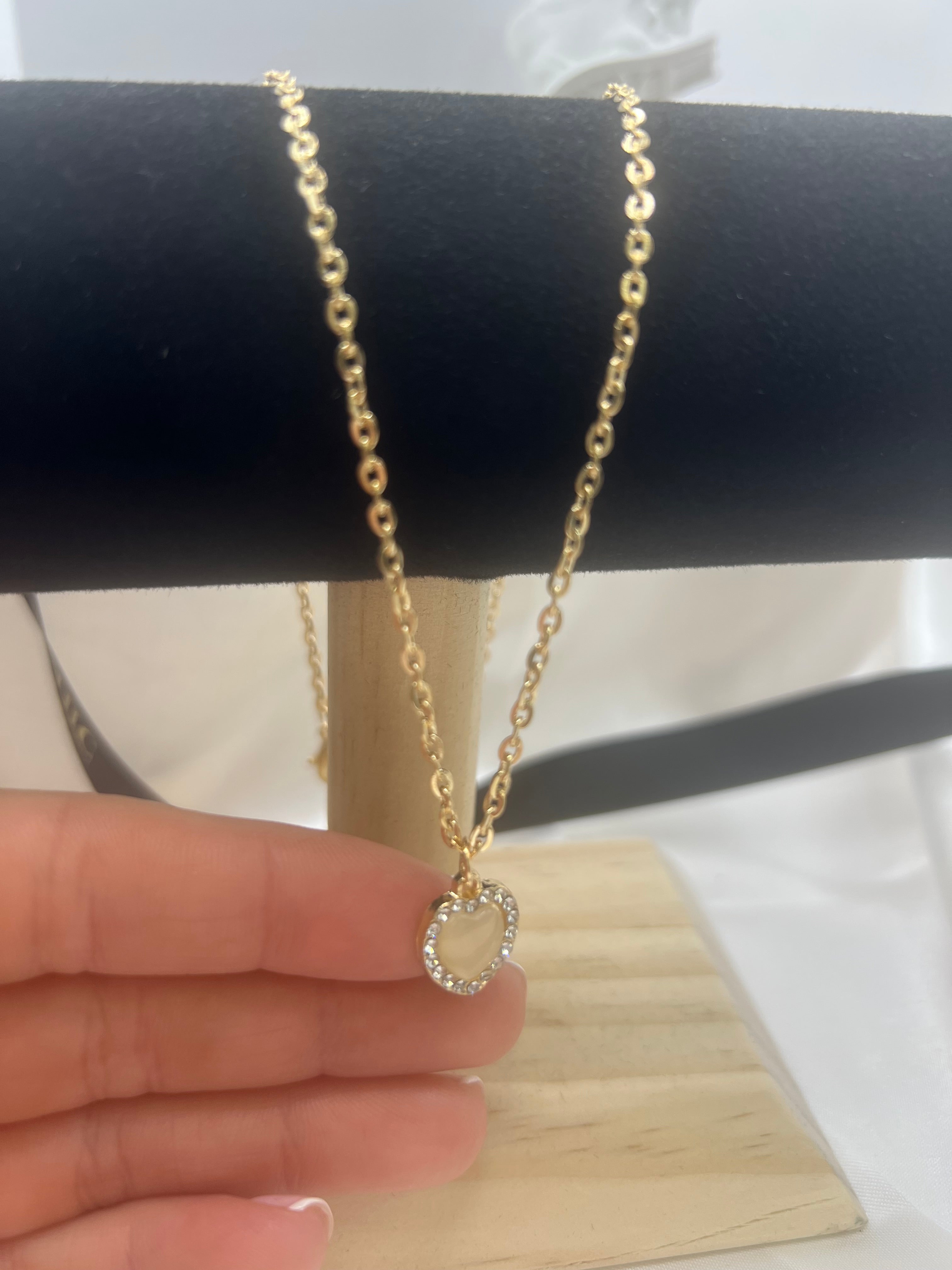 Beige Heart Glitter Necklace